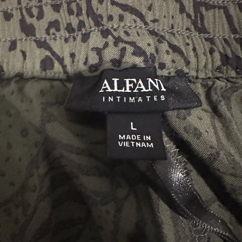 Alfani‎ Intimates Pajama Set Large Green Comfy